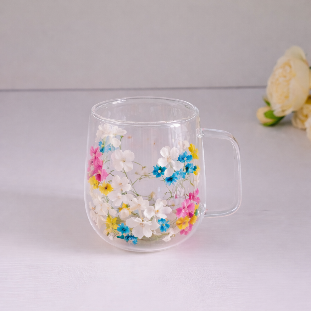 BloomGlass: Taza de Cristal Térmica con Flores Preservadas